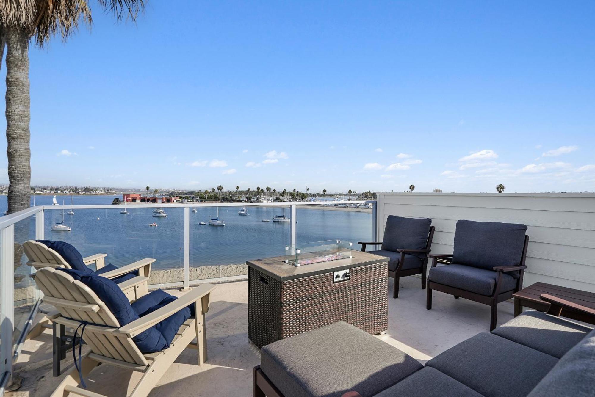 Stunning Bayfront Condo With Gorgeous Views, Garage, Massive Roof Deck & Ac - Dogs Welcome! Сан-Диего Экстерьер фото