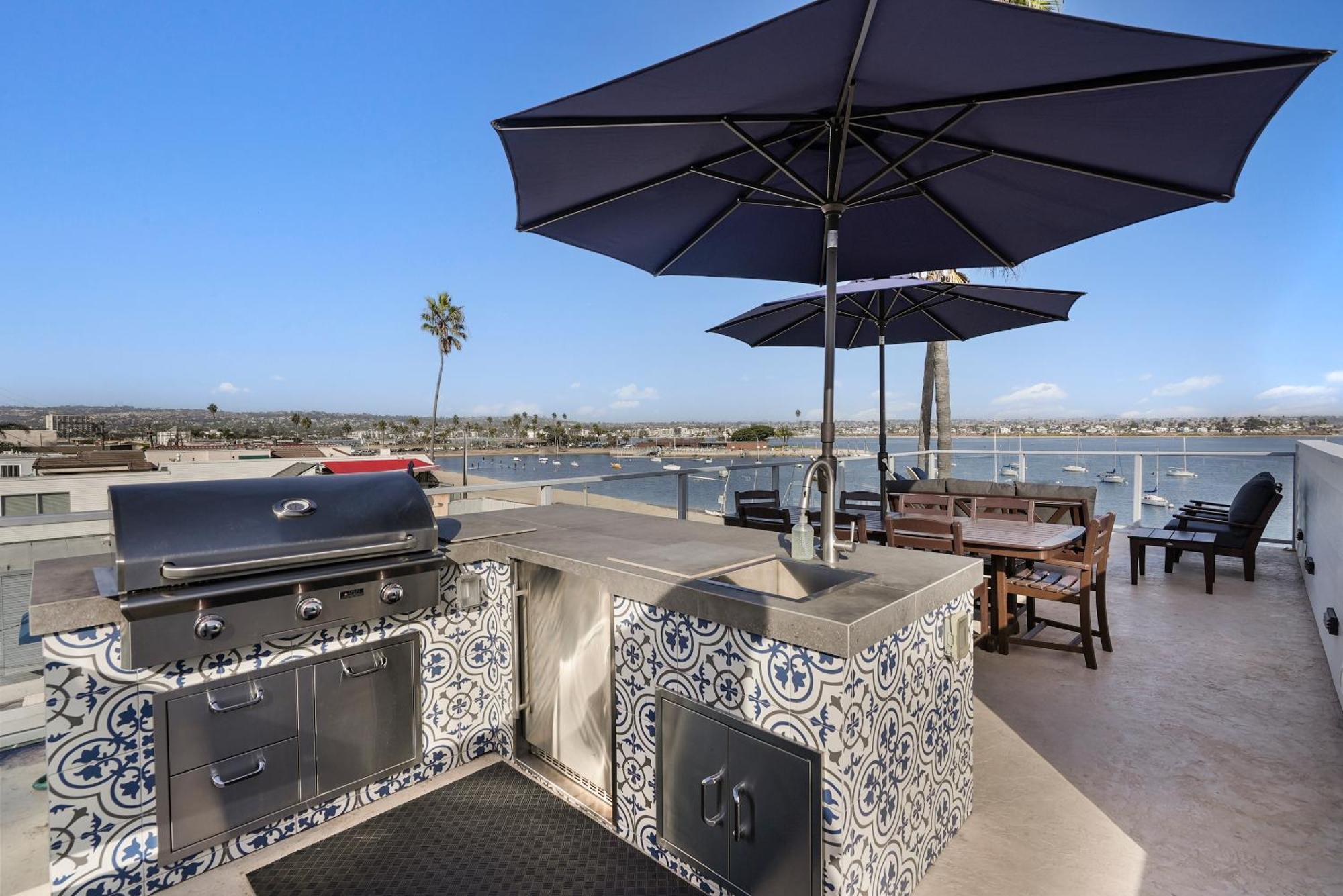 Stunning Bayfront Condo With Gorgeous Views, Garage, Massive Roof Deck & Ac - Dogs Welcome! Сан-Диего Экстерьер фото